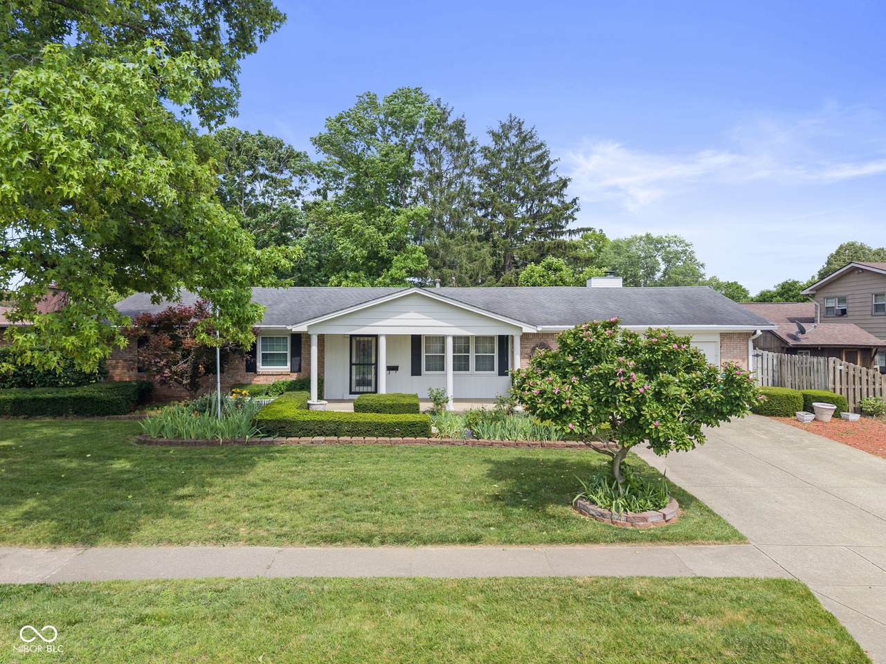 649 Lawndale Drive - Photo 1