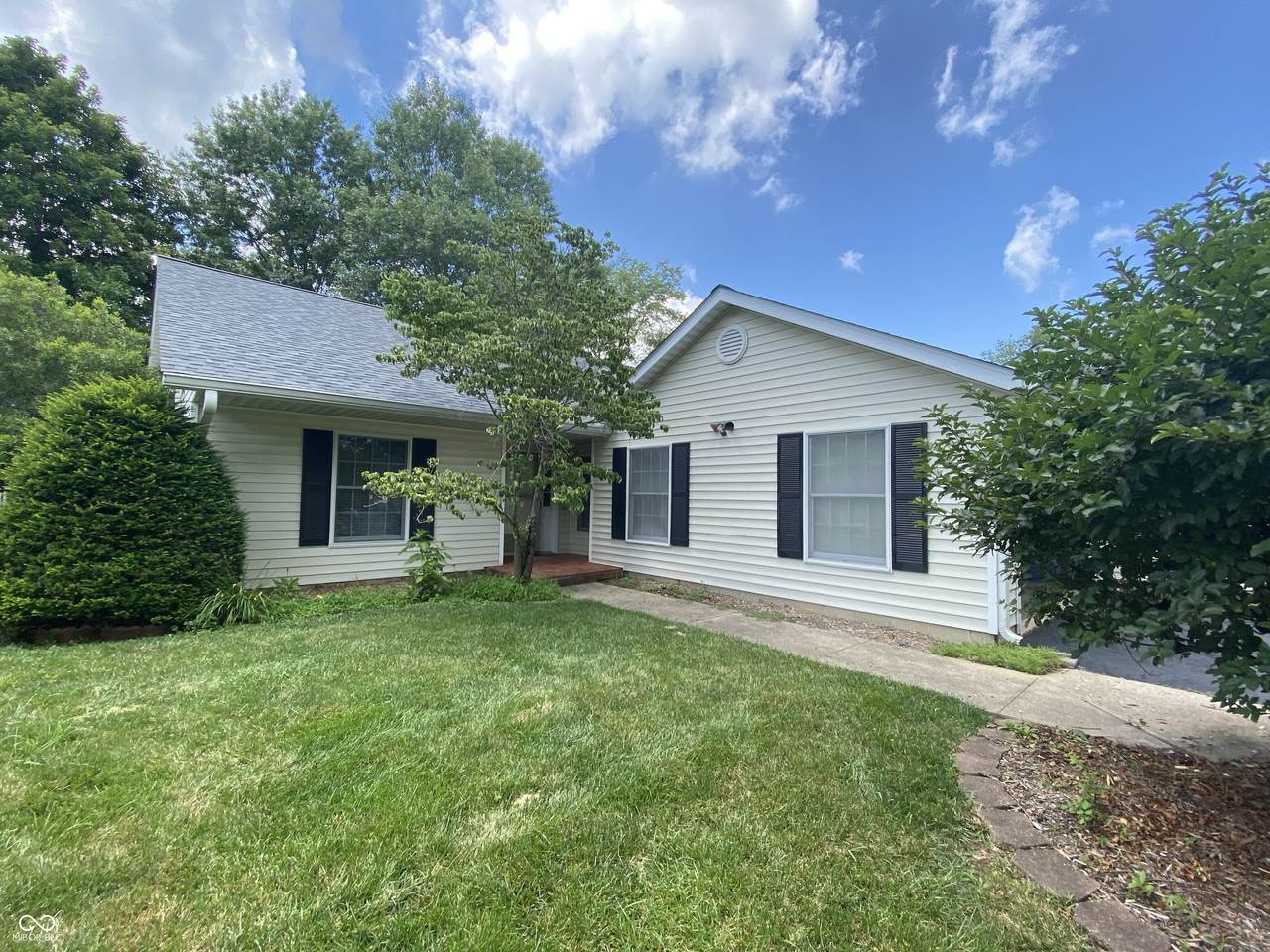3910 Baytree Lane - Photo 1