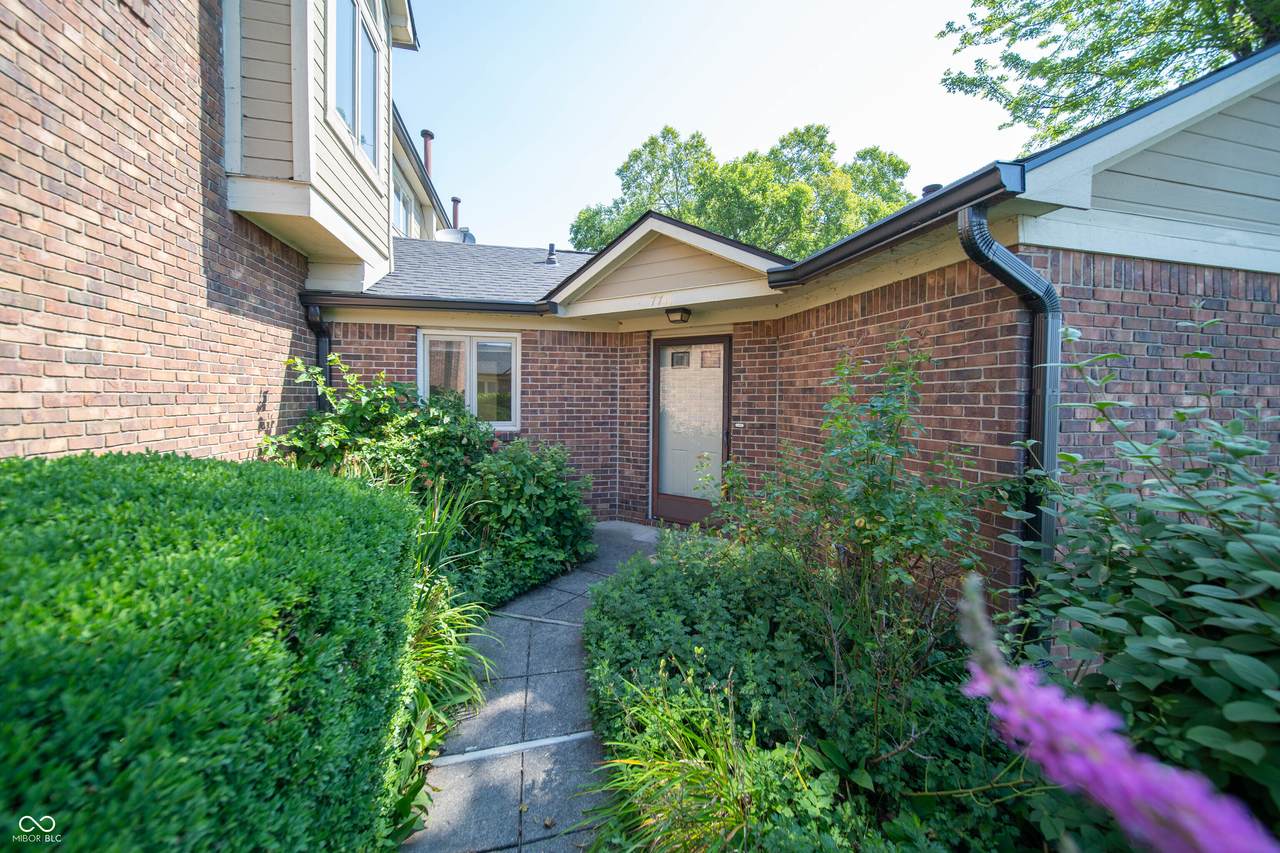 7711 River Road - Photo 1