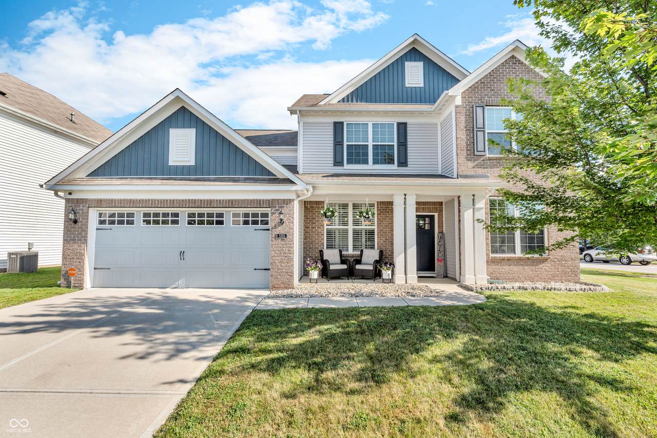5353 Hibiscus Drive - Photo 1