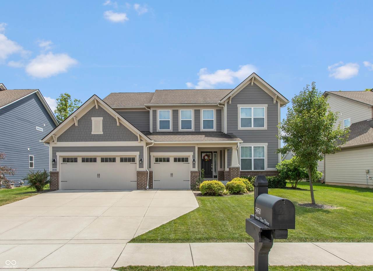 5450 Forest Glen Drive - Photo 1