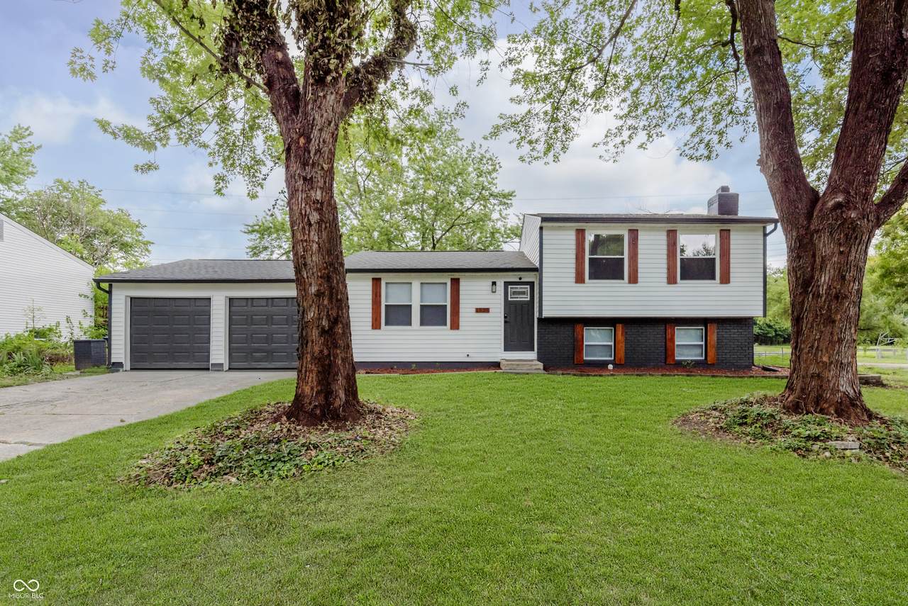 1537 Mutz Drive - Photo 1