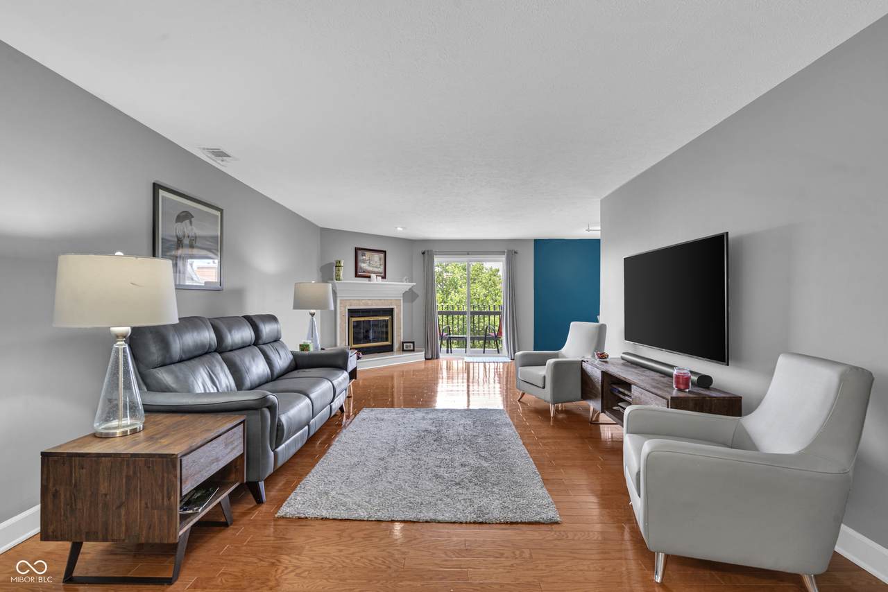 8650 Jaffa Ct W Drive - Photo 1