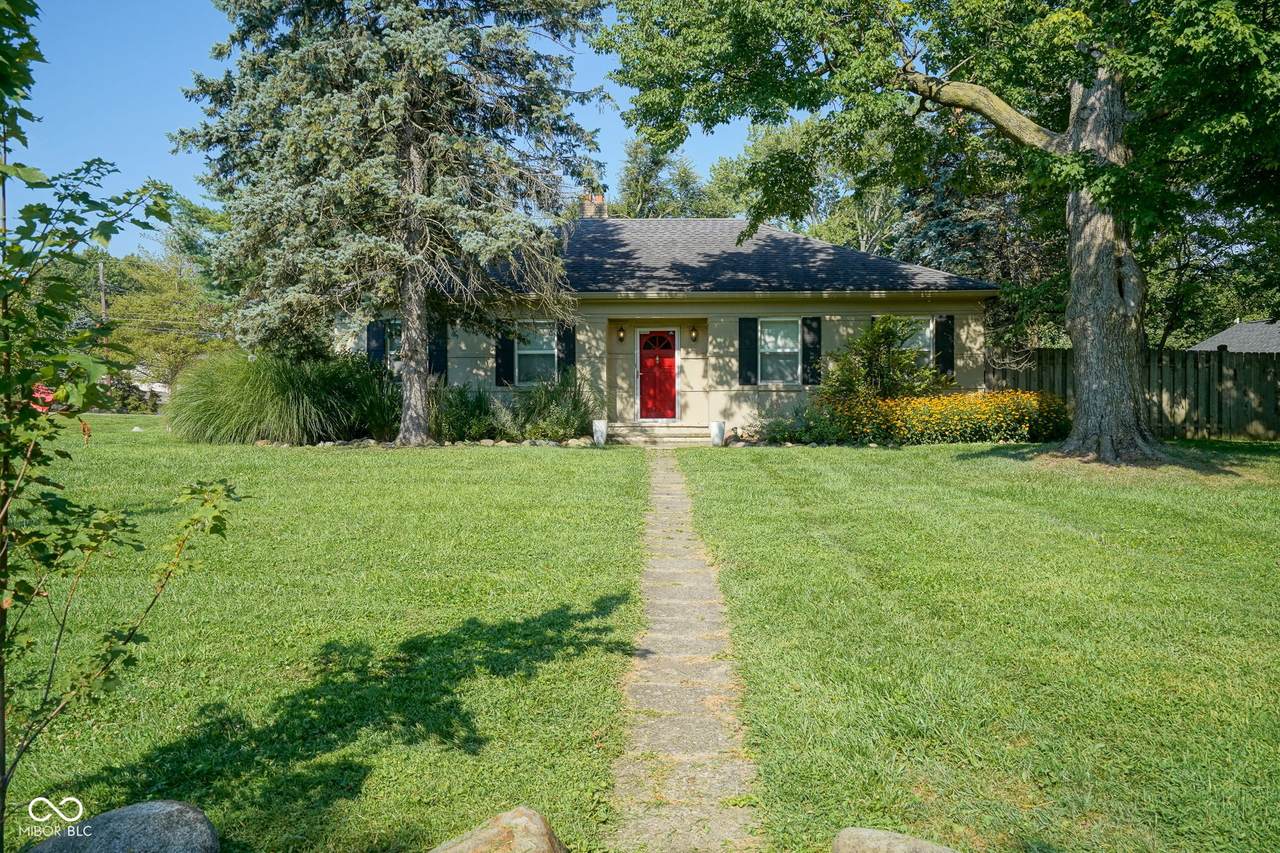 9502 Broadway Street - Photo 1
