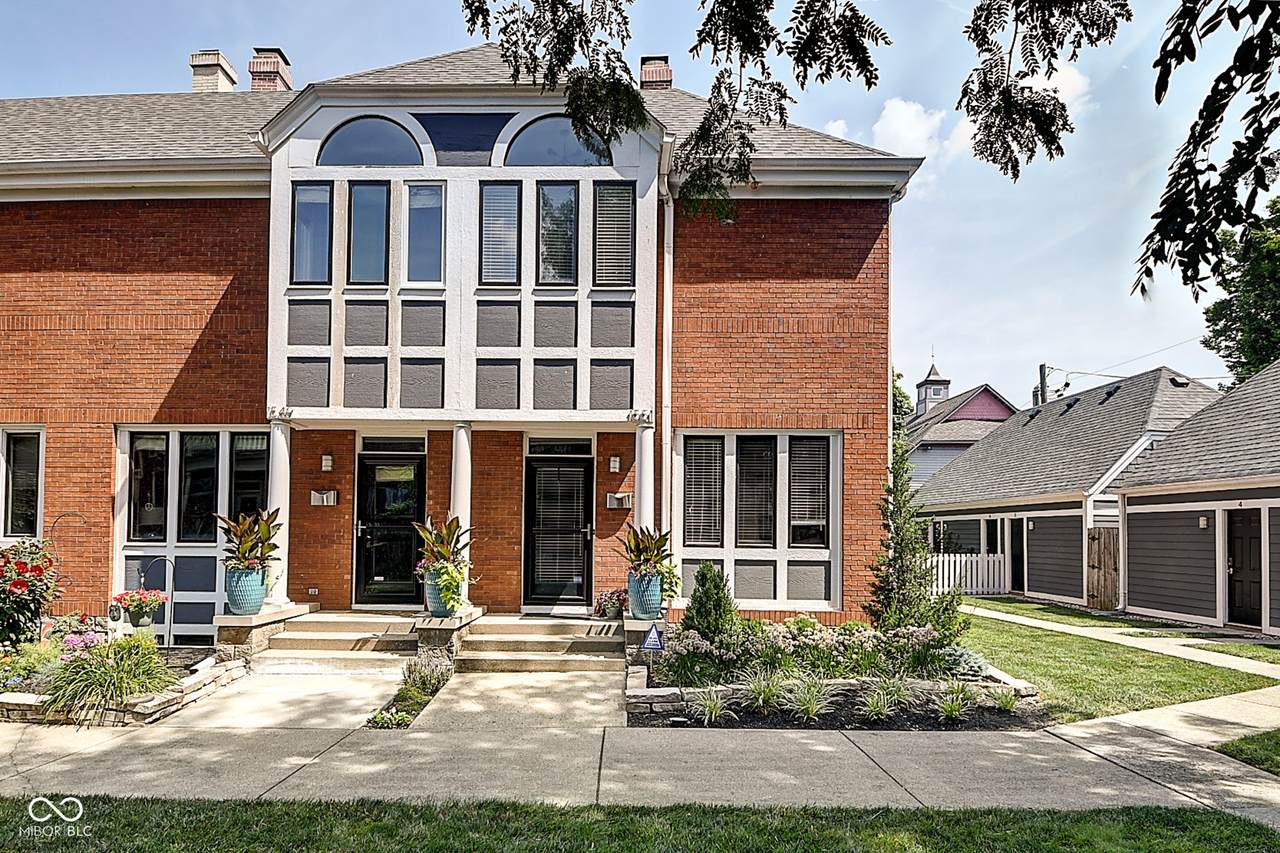 1551 Park Avenue - Photo 1