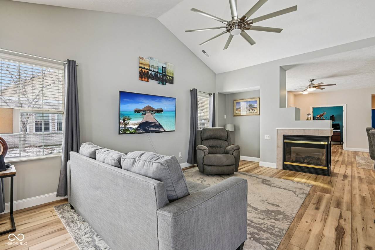1195 Ganton Drive - Photo 1