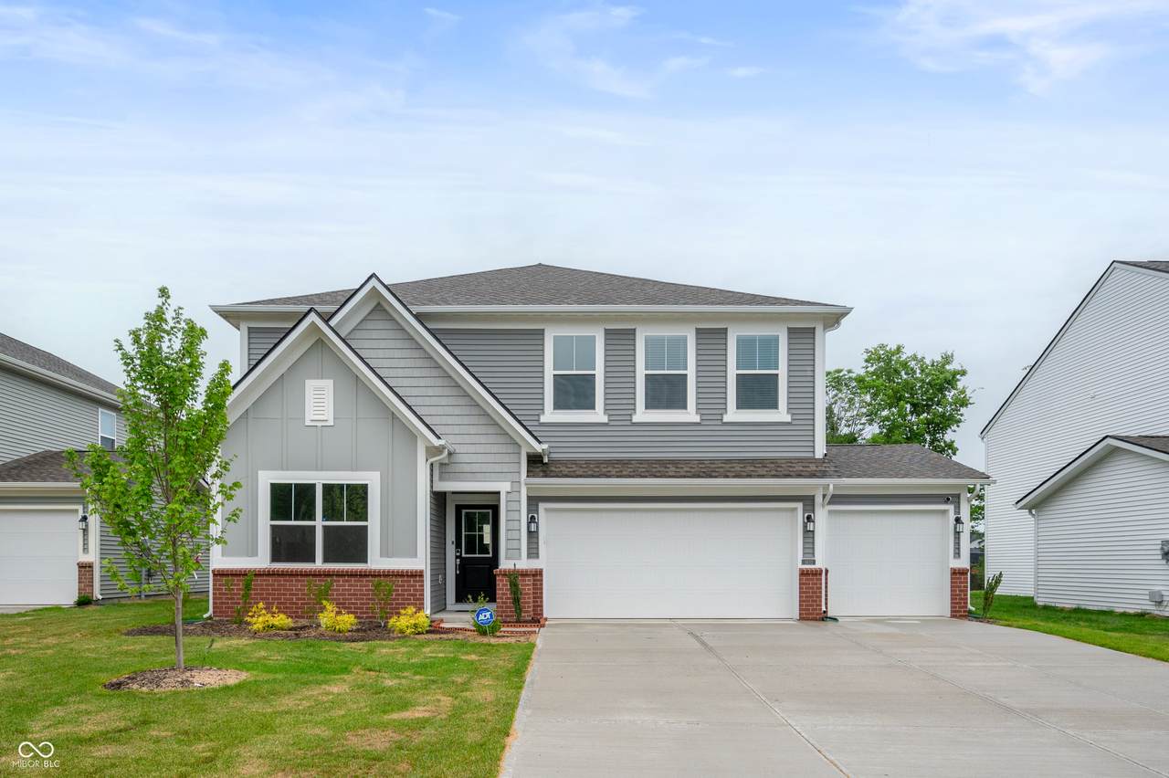 9432 Larson Drive - Photo 1