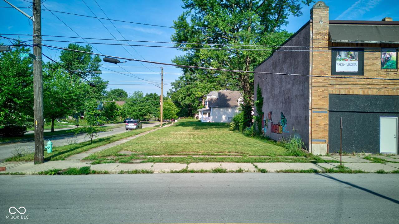 2632 Harding Street - Photo 1