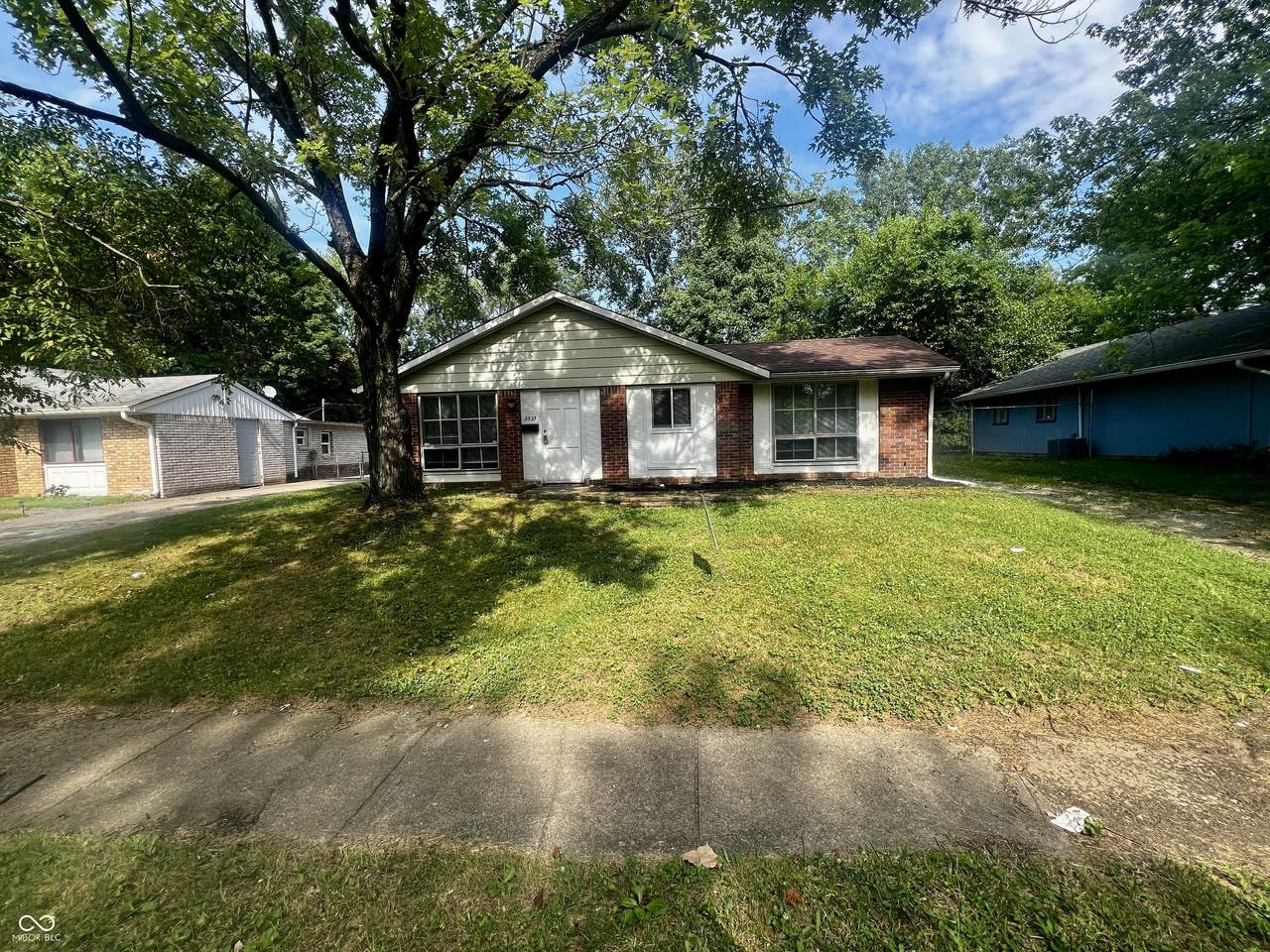 3525 Luewan Court - Photo 1