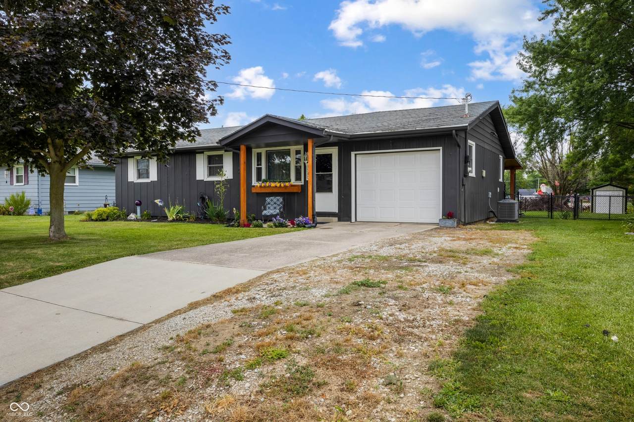 1530 26th Street - Photo 1
