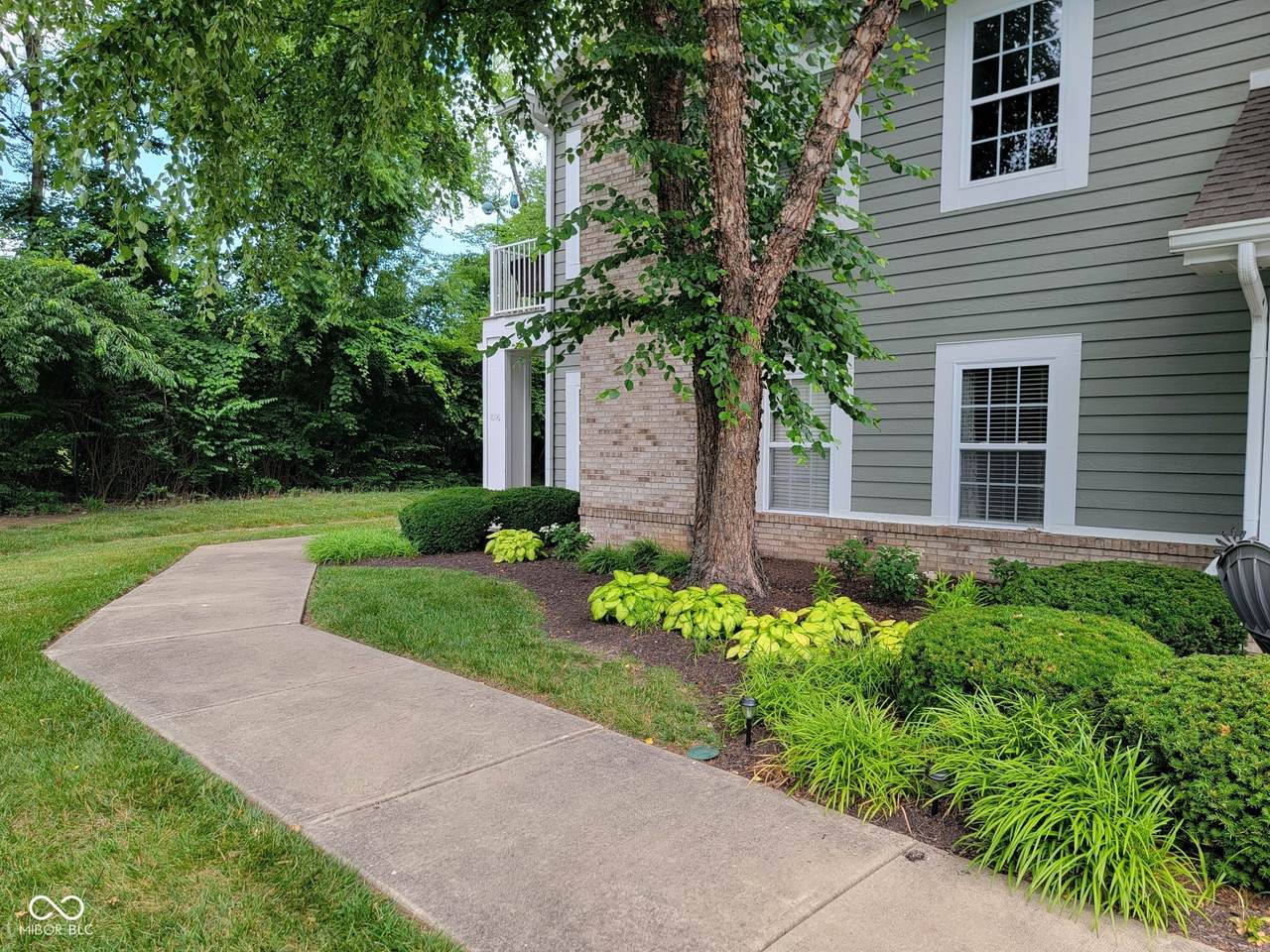 1096 Shadow Ridge Road - Photo 1