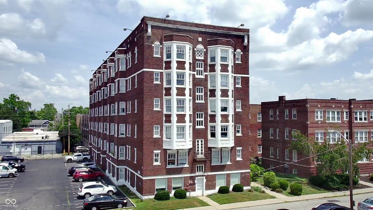 230 9th Street - Photo 1