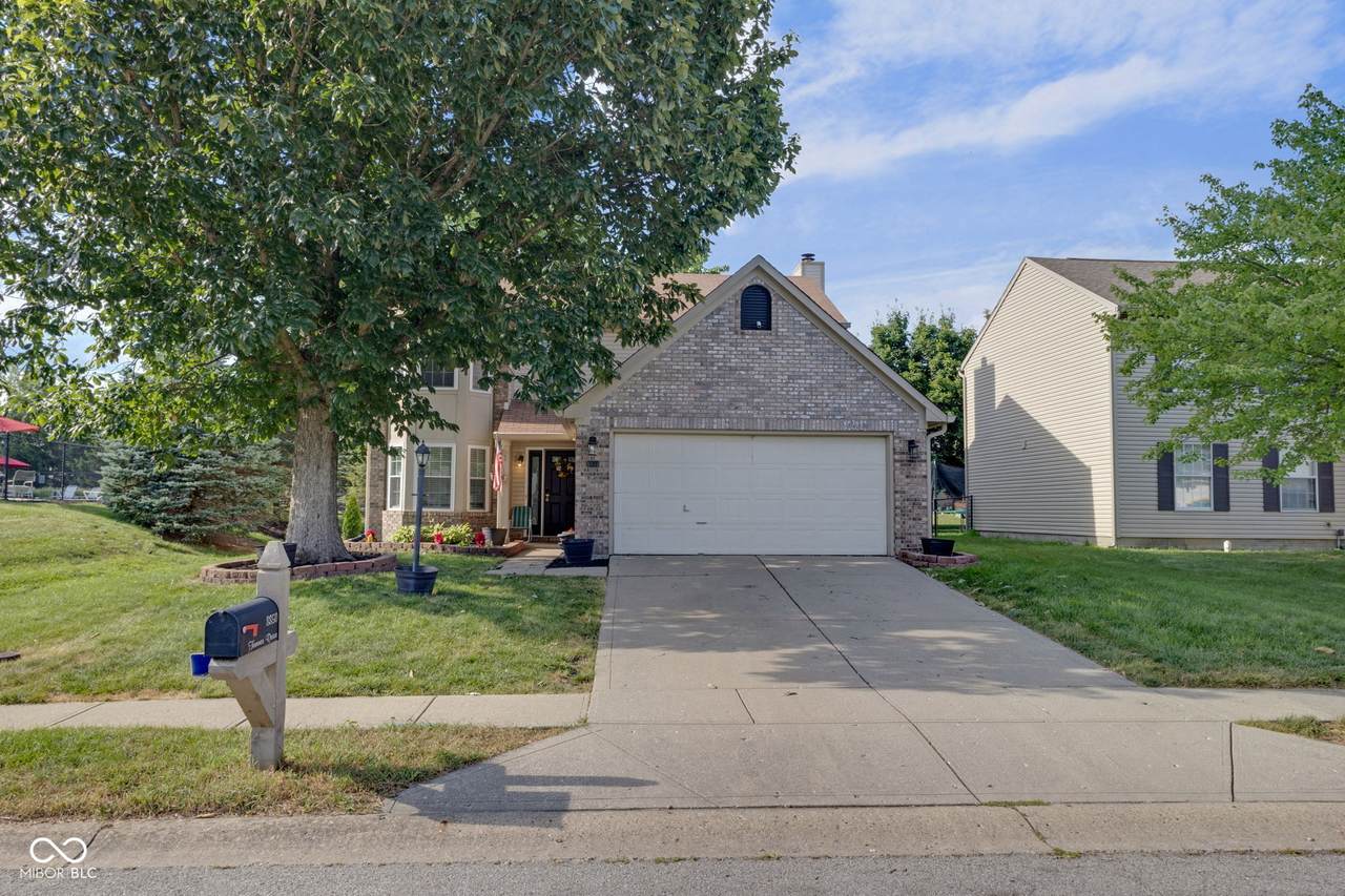 8850 Tanner Drive - Photo 1