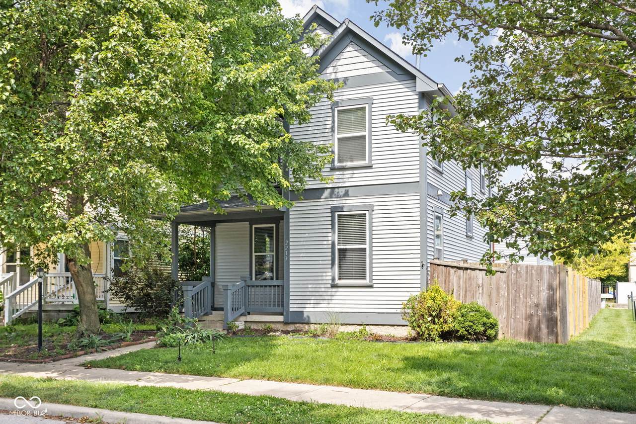 2213 Talbott Street - Photo 1