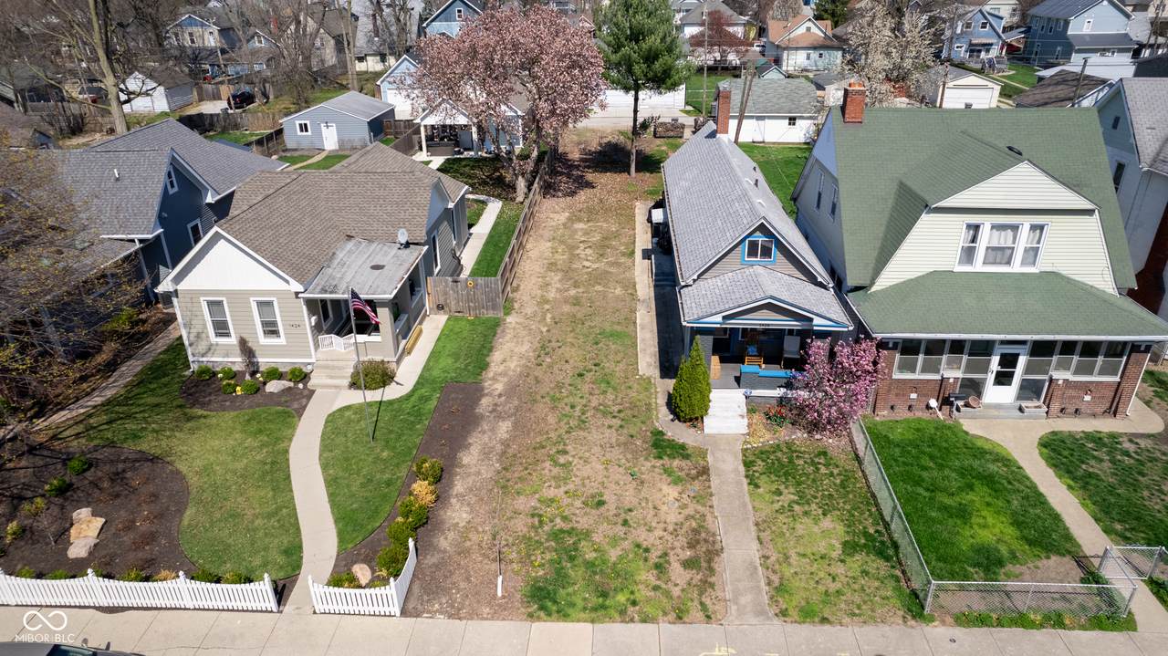 1426 Pleasant Street - Photo 1