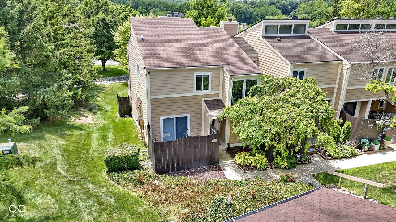 5125 Vantage Point Road - Photo 1