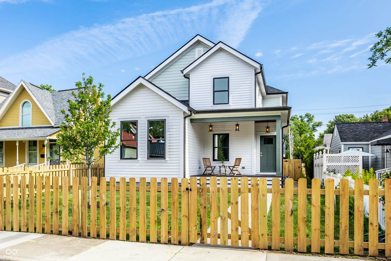 1316 9th Street - Photo 1