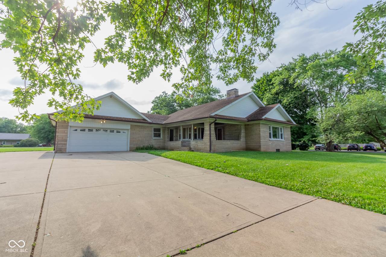 1041 Bluff Road - Photo 1