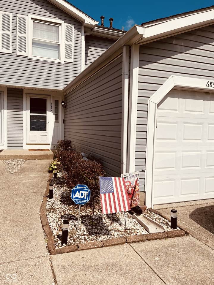 6853 Cross Key Drive - Photo 1