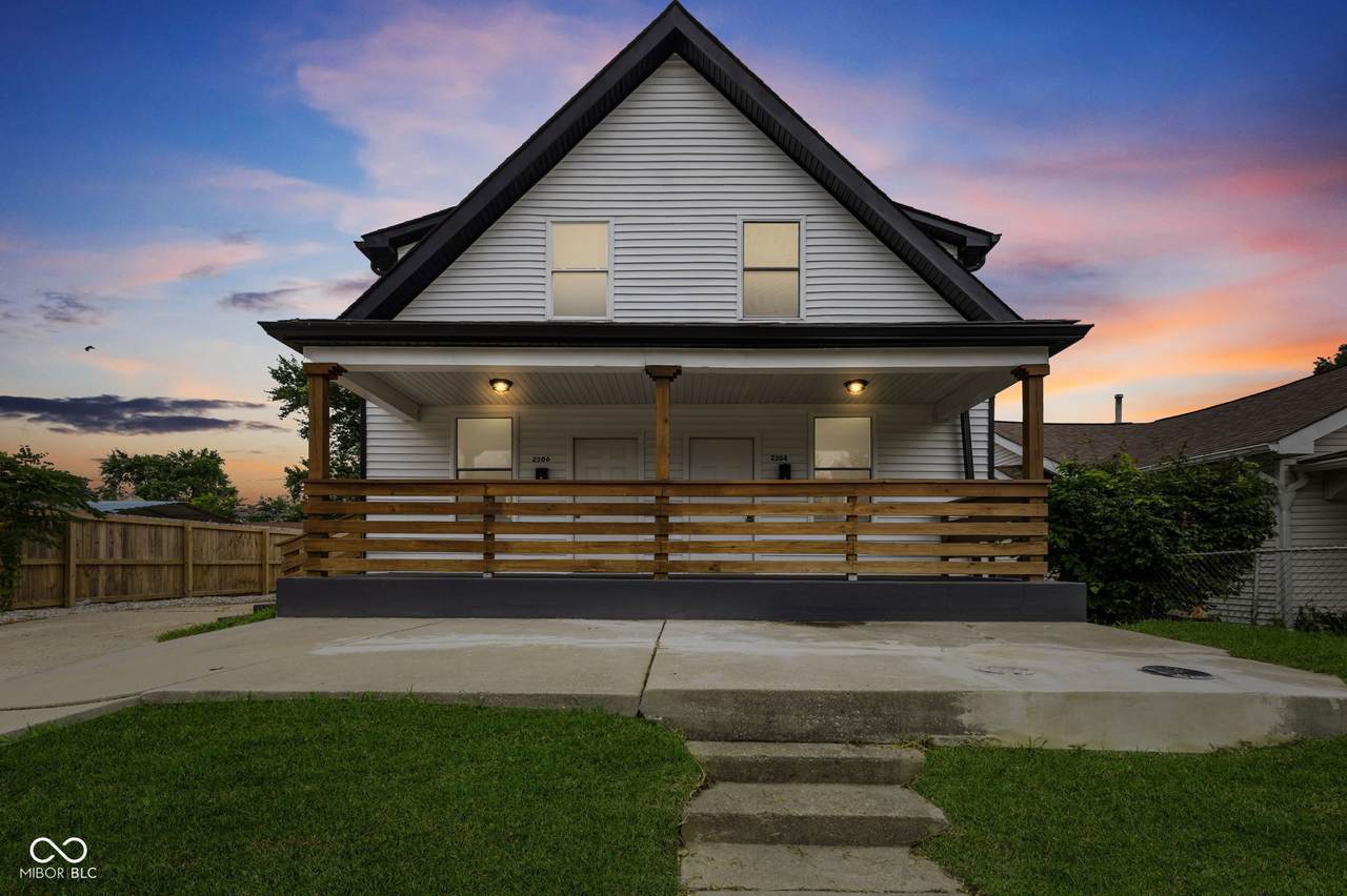 2304 Keystone Avenue - Photo 1