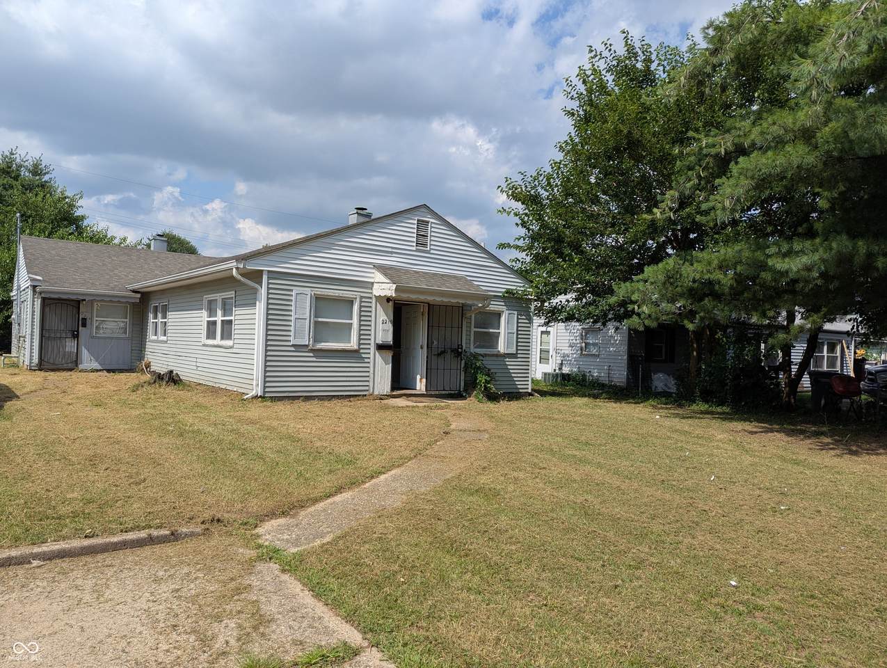 2214 Admiral Drive - Photo 1