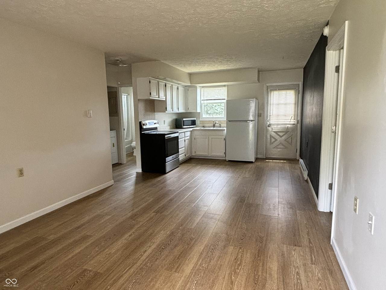 220 Walnut Street - Photo 1