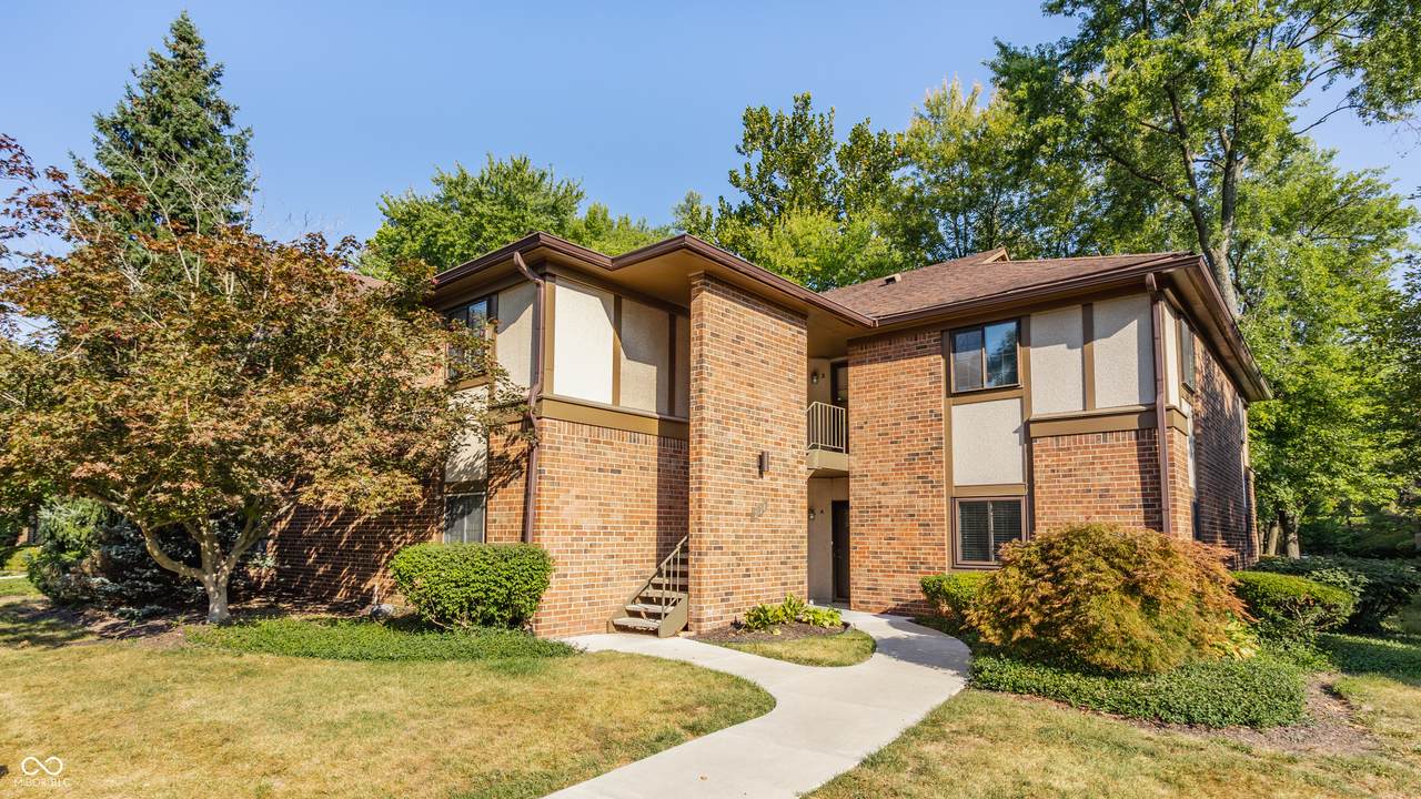 2128 Boston Court - Photo 1