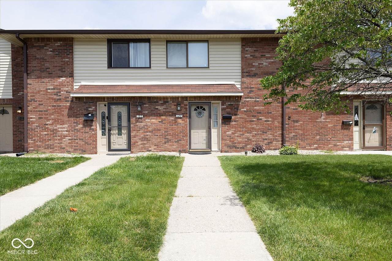 120 Greenwood Trail - Photo 1