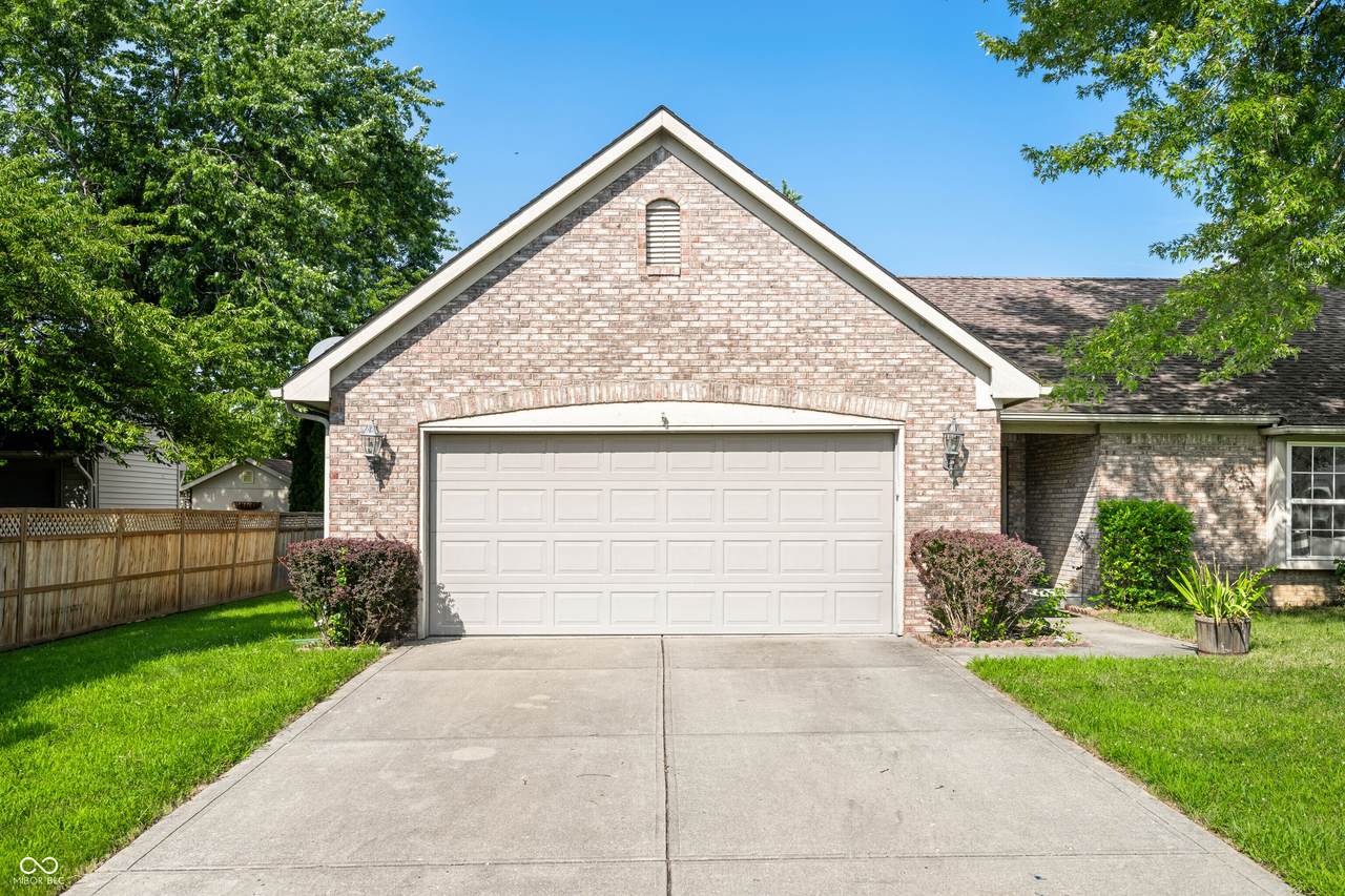 607 View Court - Photo 1