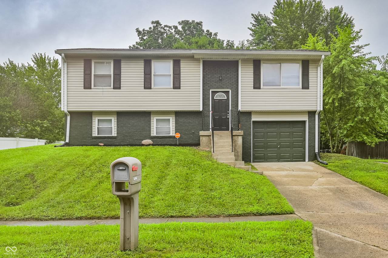 5711 Winship Drive - Photo 1