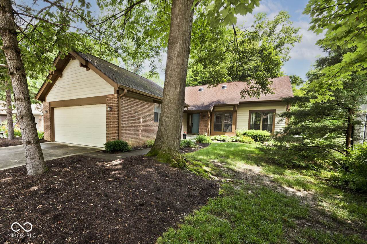 5240 Windridge Drive - Photo 1