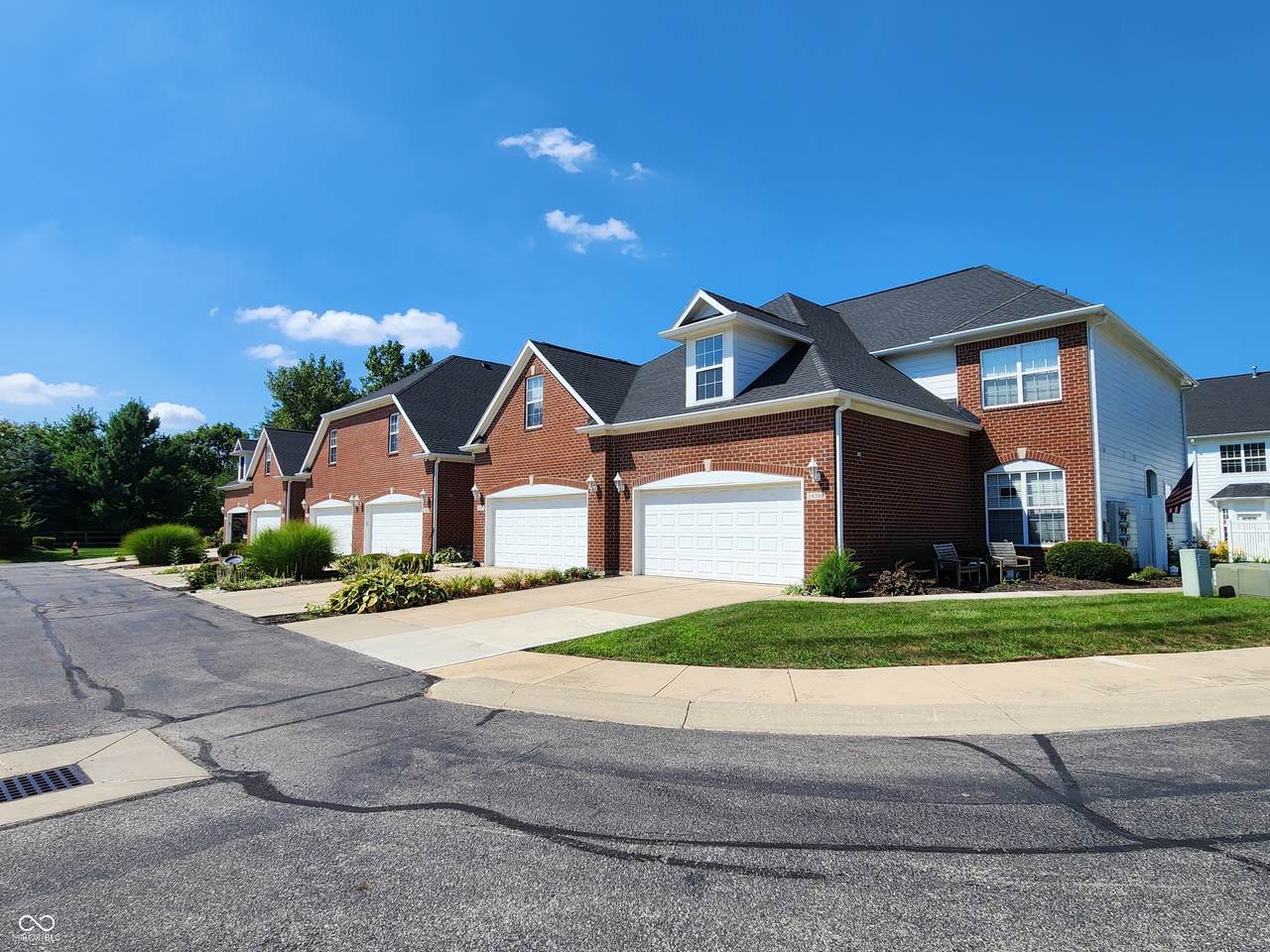 16316 Meadowlands Lane - Photo 1