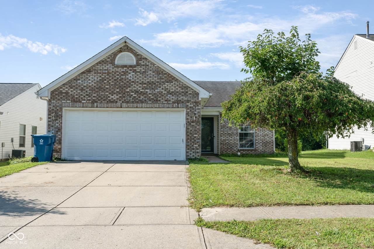 6107 Patoka Lake Drive - Photo 1