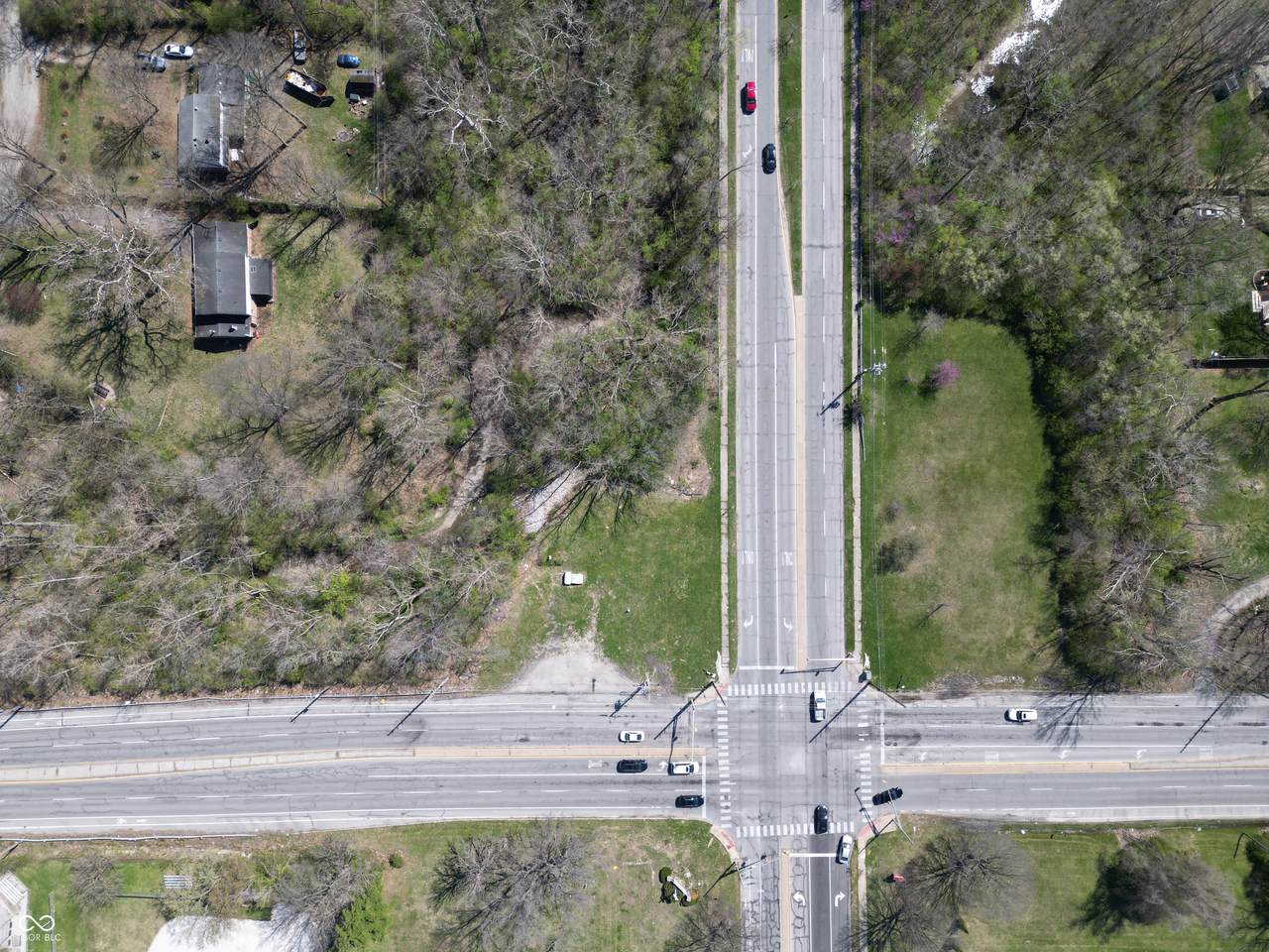 4555 Emerson Avenue - Photo 1