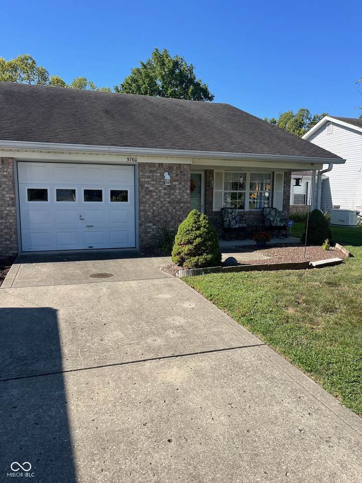 5760 Misty Ridge Drive - Photo 1