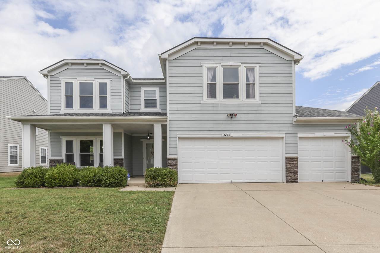 2265 Hampton Drive - Photo 1