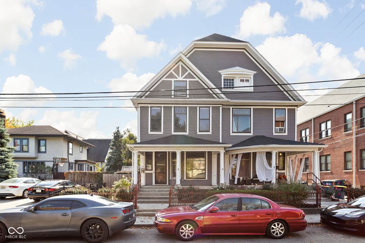 317 13th Street - Photo 1