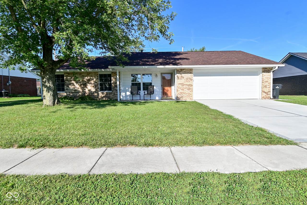 180 Briar Hill Drive - Photo 1