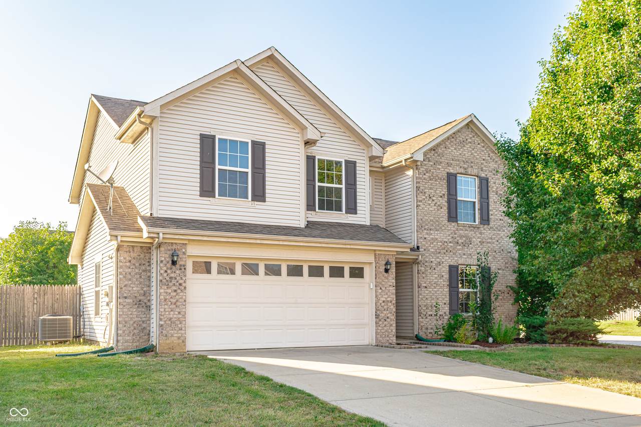 2556 Liatris Drive - Photo 1