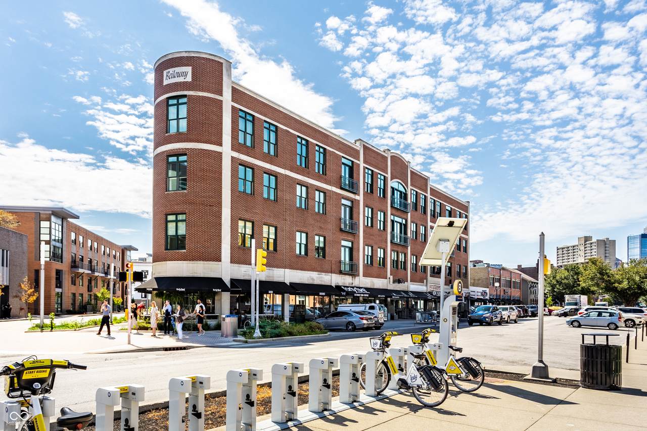 757 Massachusetts Avenue - Photo 1