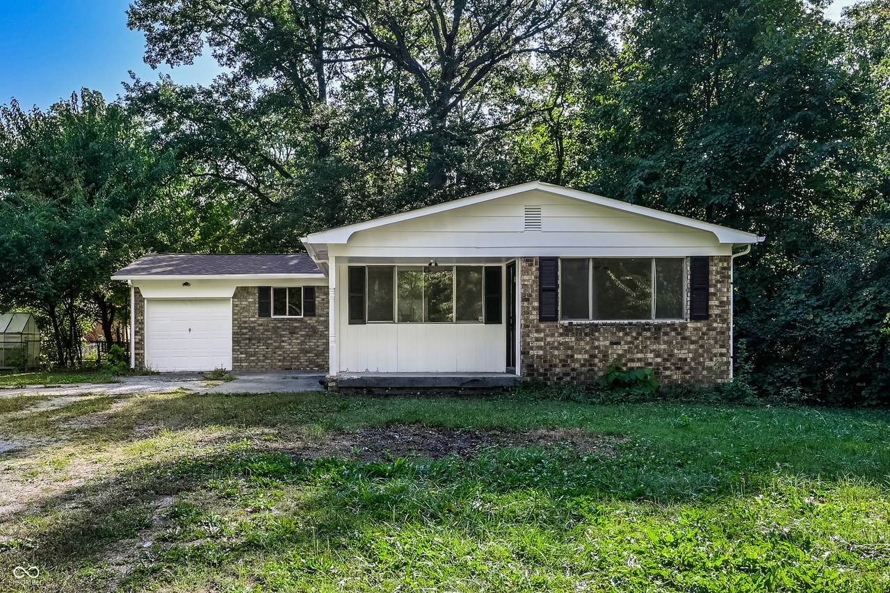 3619 Kercheval Drive - Photo 1