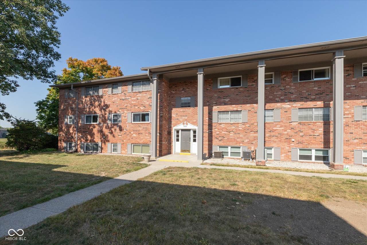 5026 Allisonville Road - Photo 1