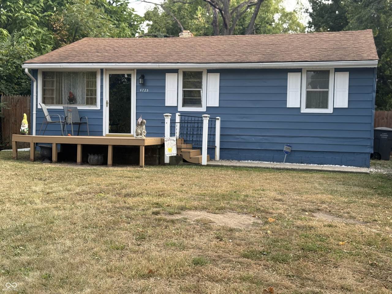 4725 Mecca Street - Photo 1