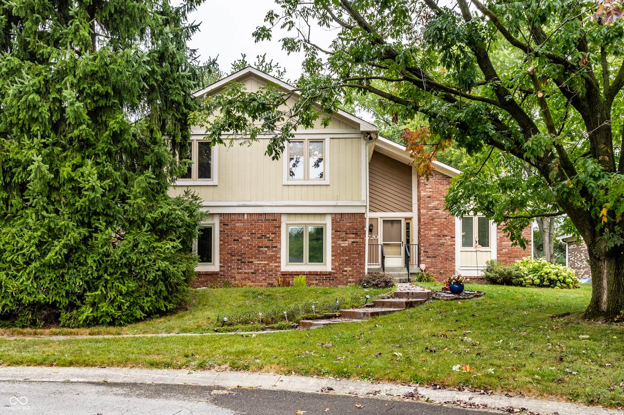 2720 Amherst Street - Photo 1