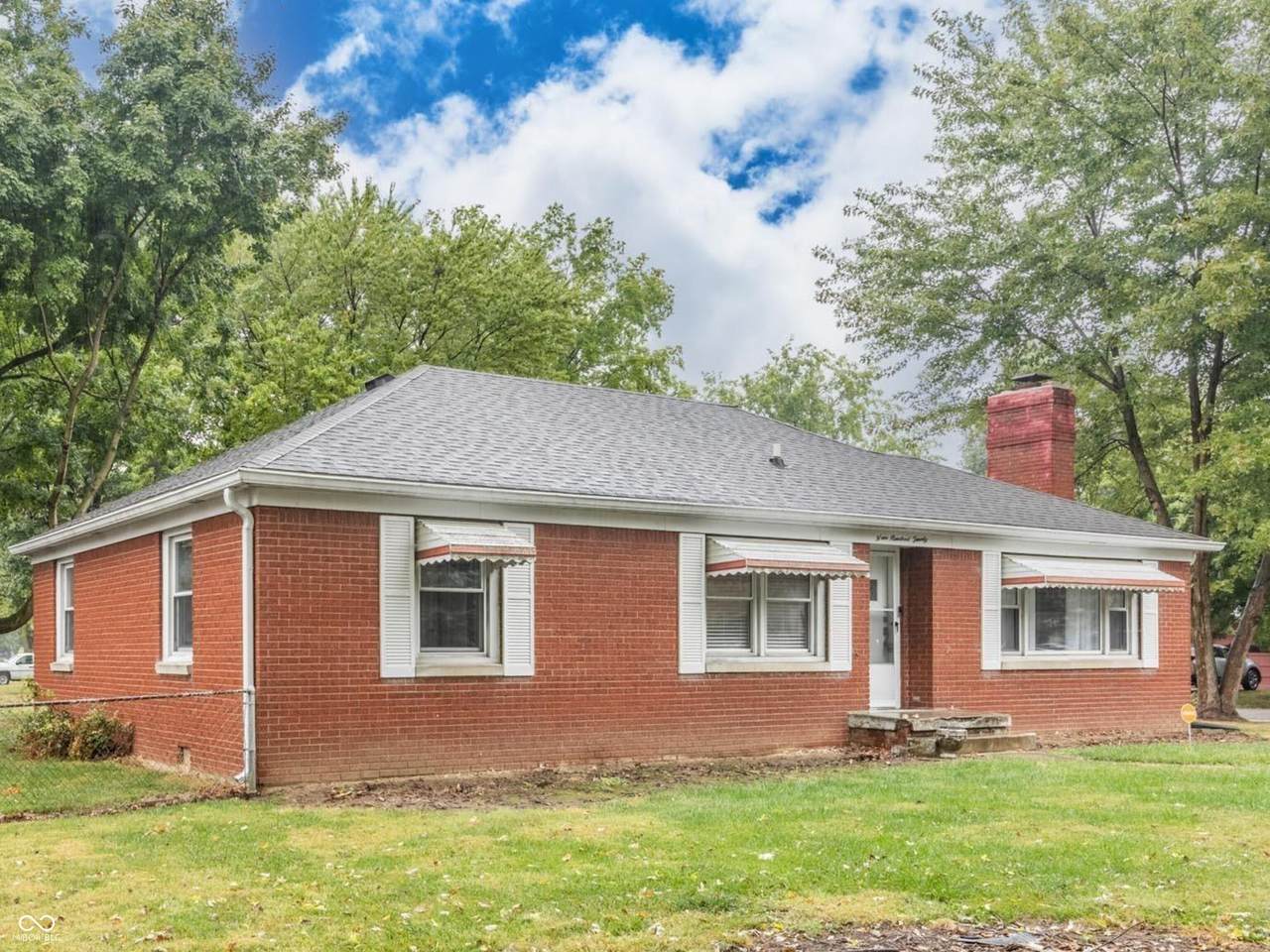 920 Franklin Road - Photo 1