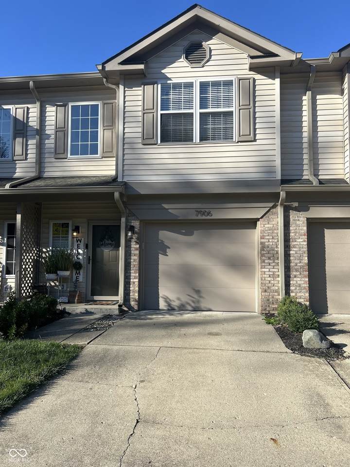 7906 Windham Lake Way - Photo 1