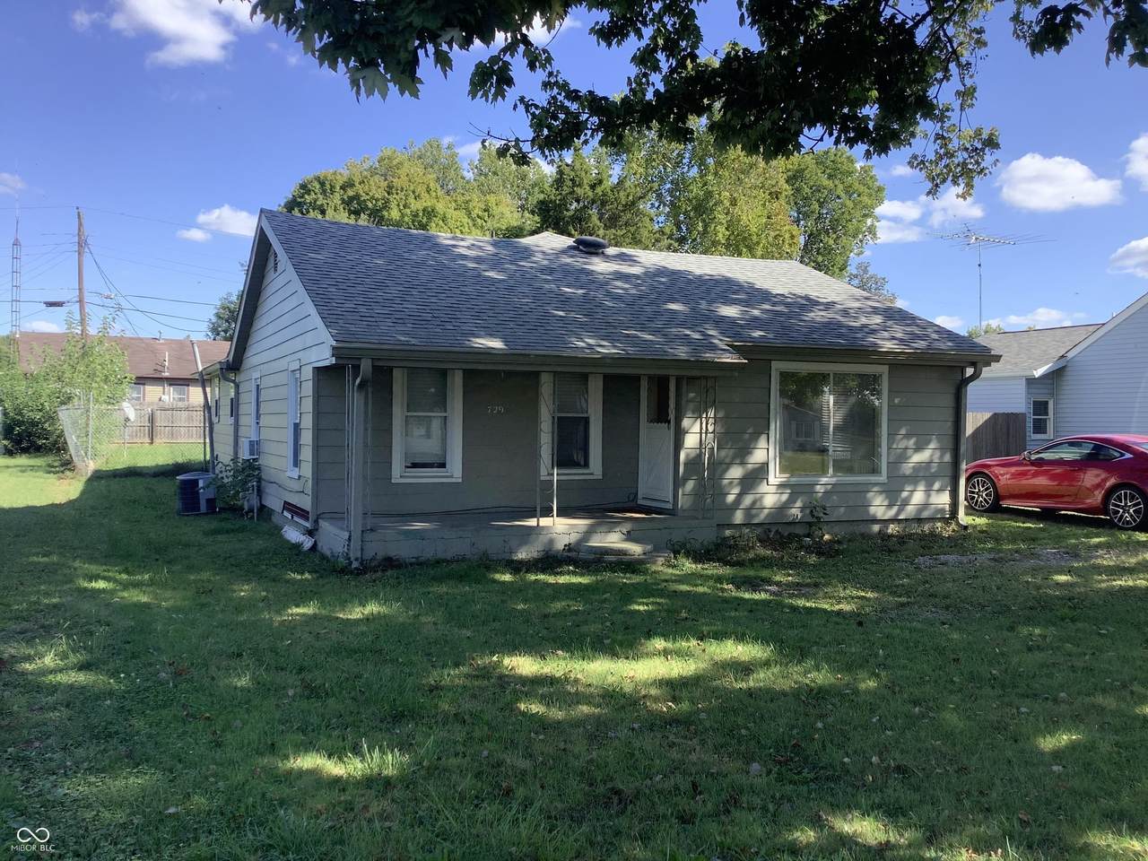 729 Glendale Drive - Photo 1