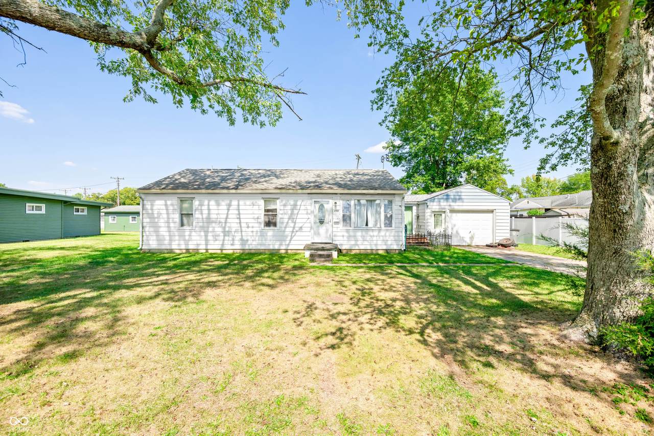 140 Harrison Drive - Photo 1