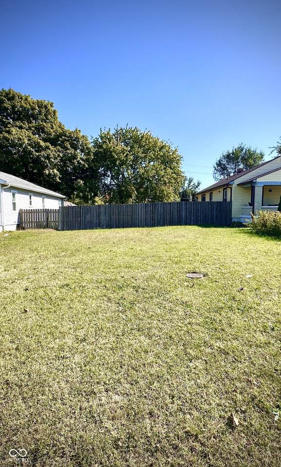 2013 Lynhurst Drive - Photo 1