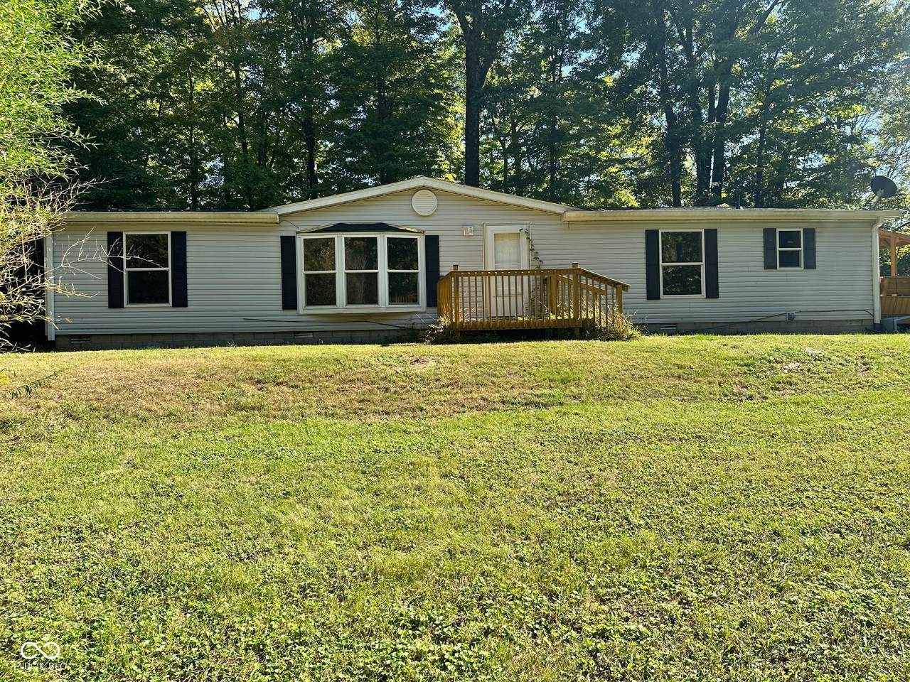 9850 Reeves Road - Photo 1